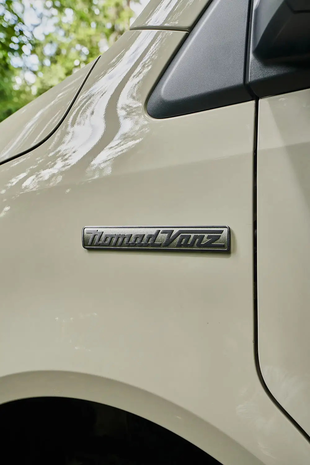 Alpaca 170WB HR 4x4 2500 Nomad Vanz Premium Conversion