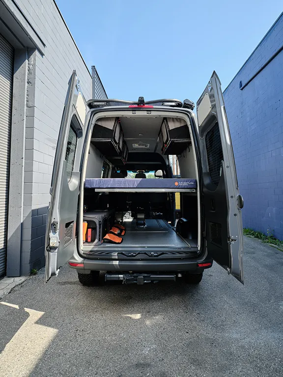 Raven-garage-005B